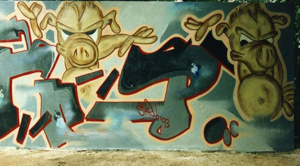 Moskito P style von Siko Ortner und charakter von Disein. Das Einweihungsbild auf der frisch gebauten MP Mauer, Hamburg Langenhorn 1993.