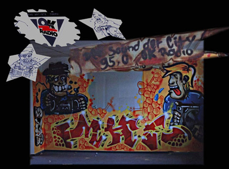 Collage für Graffitiliveakt zum 1 jährigen Geburtstag von OK Radio im Studio in Hamburg, Herbst 1989. Projektorganisation durch Herrn Claussen von OK Radio. Projektausführung von der mad artists cooperation, Wizz und Siko Ortner. Mural an der Studioaussenwand, das piece (2 charakter und ein MAC-style mit Schriftrolle) wurde während der Feierlichkeiten zum 1 jährigen Bestehen des Radiosenders fertiggestellt.